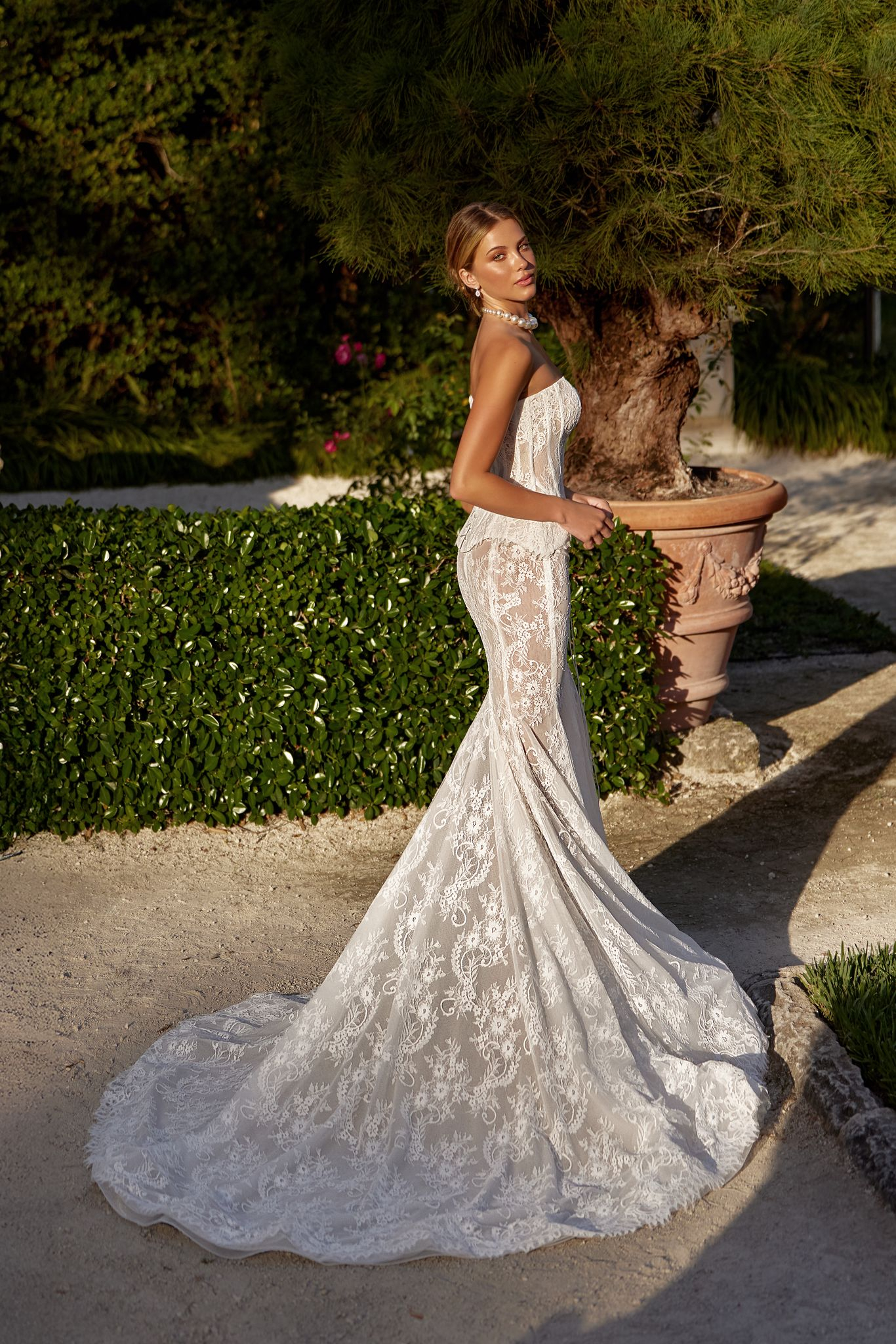 wedding dress Felicia by OKSANA MUKHA Felicia gown: stylish corset, airy skirt, and understated luxurious details