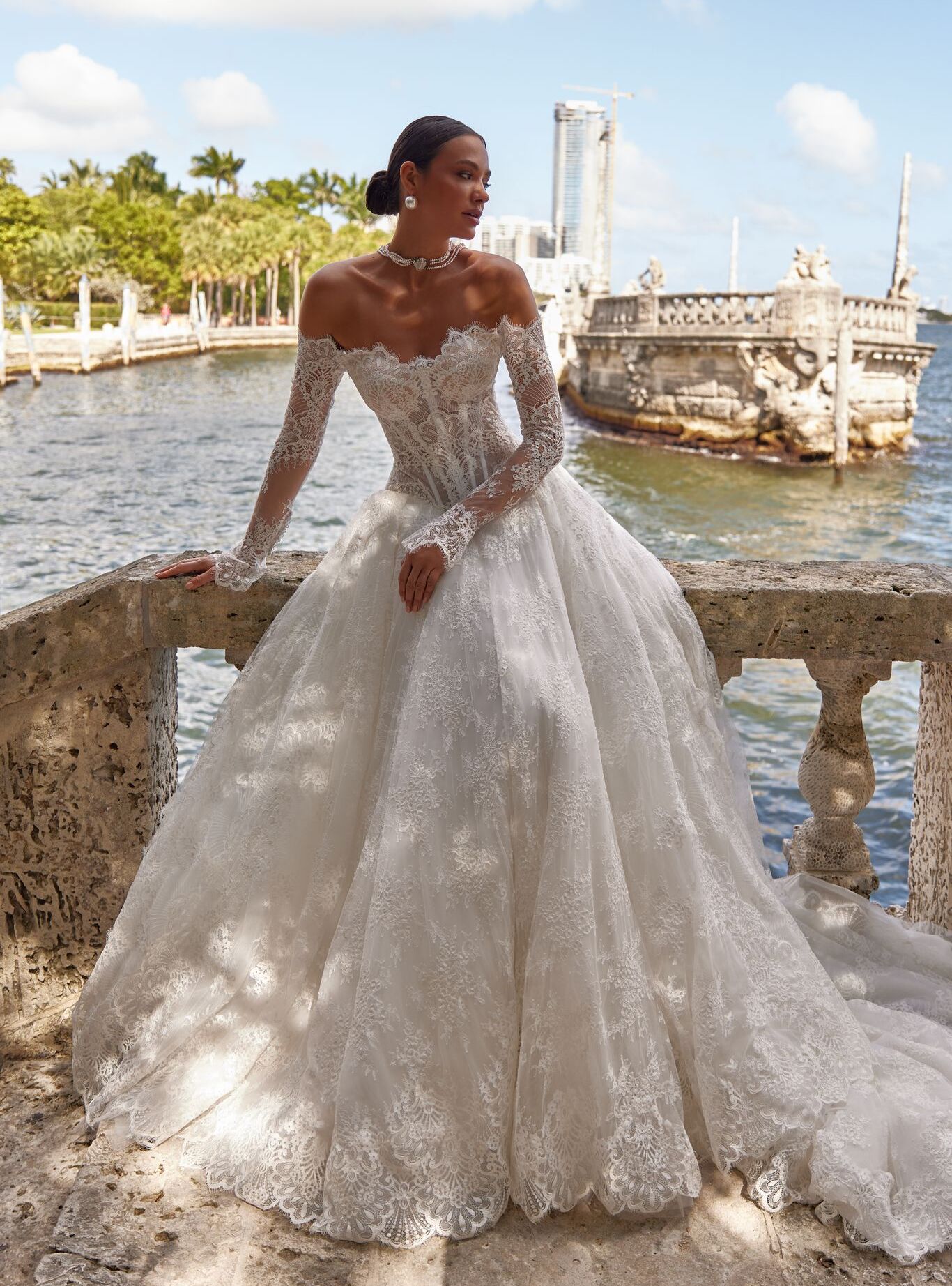 wedding dress Isolde by OKSANA MUKHA Isolde gown by OKSANA MUKHA: A-line with lace and bare shoulders